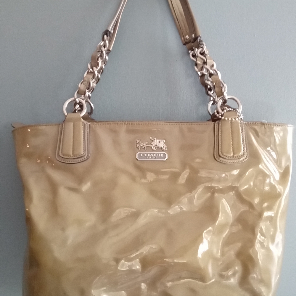 Coach Patent Leather Tote Bag Silver Chain Straps Khaki - Picture 7 of 9